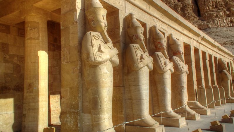 Faraónico Egipto - Blogs de Egipto - Dia 3: Templo funerario de Hatshepsut (19)