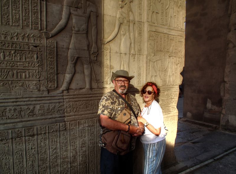 Día 10: Templos en el camino. Komombo y el museo del cocodrilo - Faraónico Egipto (19)