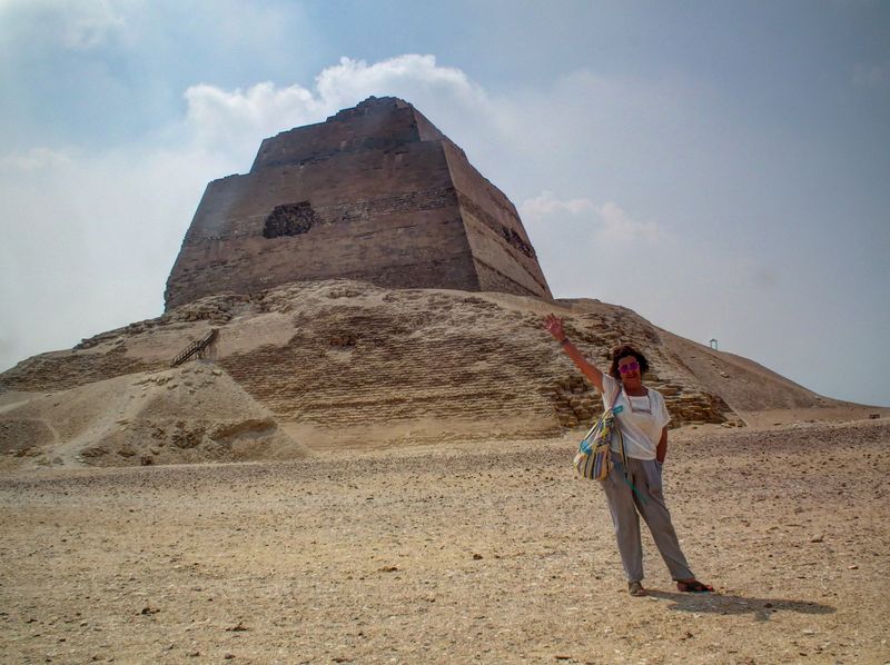 Día 14 La pirámide de Meidum - Faraónico Egipto (5)