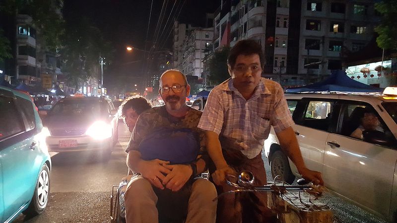 Yangon, tres días no sucesivos. - Myanmar. Hay que ir. (96)