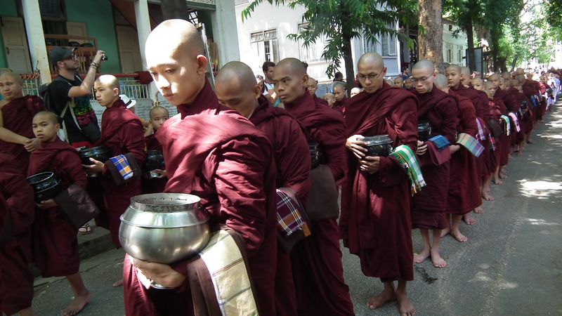 Myanmar. Hay que ir. - Blogs de Myanmar - Mandalay y otras ciudades imperiales. (2)