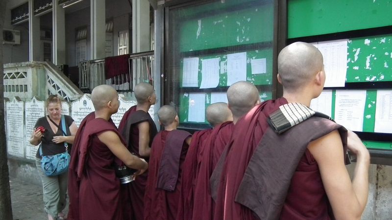 Myanmar. Hay que ir. - Blogs de Myanmar - Mandalay y otras ciudades imperiales. (9)