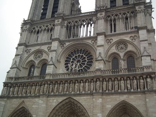 París, una semana en diciembre - Blogs of France - Miércoles, Notre Dame, Sacre Coeur, Amelie y la Torre Eiffel nocturna. (3)