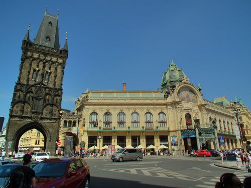 La bella Praga en 6 días - Blogs de Checa Rep. - Jueves. La ciudad nueva y otros lugares. (10)