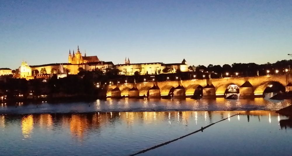 La bella Praga en 6 días - Blogs de Checa Rep. - Viernes. Vysehrad. (24)