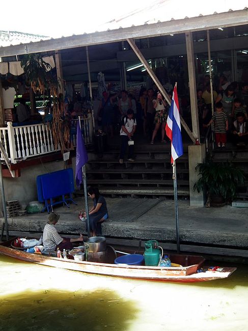 Tailandia. Septiembre 2015. Nuestro segundo viaje - Blogs de Tailandia - MERCADOS DEL TREN Y FLOTANTE (17)