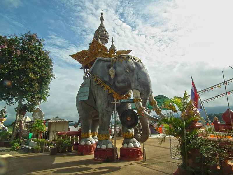 CHIANG RAI y el templo blanco. - Tailandia. Septiembre 2015. Nuestro segundo viaje (17)
