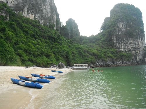 Bahia de Halong - Vacaciones 2013. Vietnam y Angkor en privado. (24)
